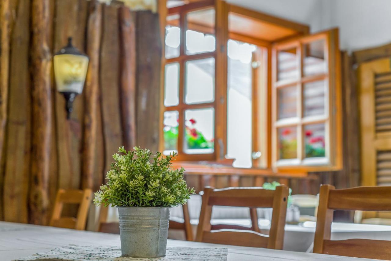 Lipicai Hotel és Étterem Szilvásvárad Extérieur photo