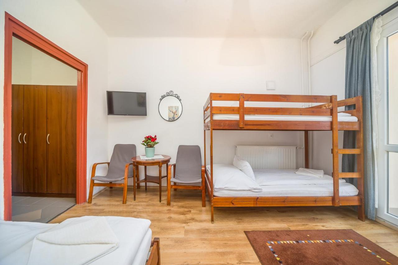 Lipicai Hotel és Étterem Szilvásvárad Extérieur photo