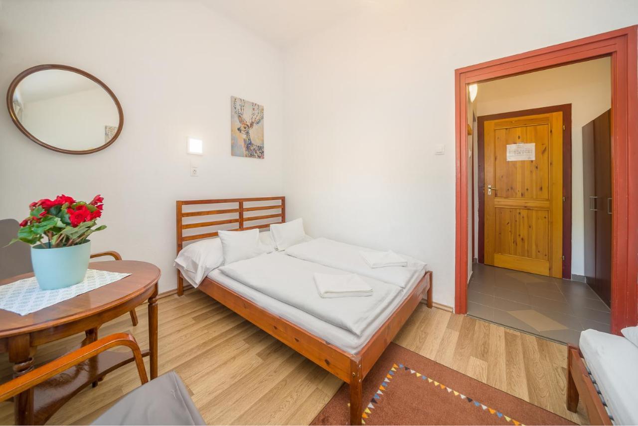 Lipicai Hotel és Étterem Szilvásvárad Extérieur photo