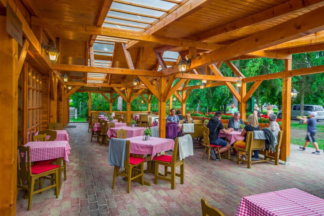 Lipicai Hotel és Étterem Szilvásvárad Extérieur photo